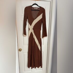 Zara Geometric Brown and Cream Long Sleeve Dress